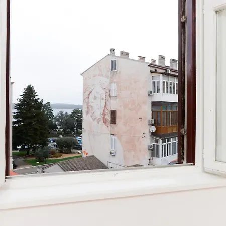 Scalierova 9 Apartment *