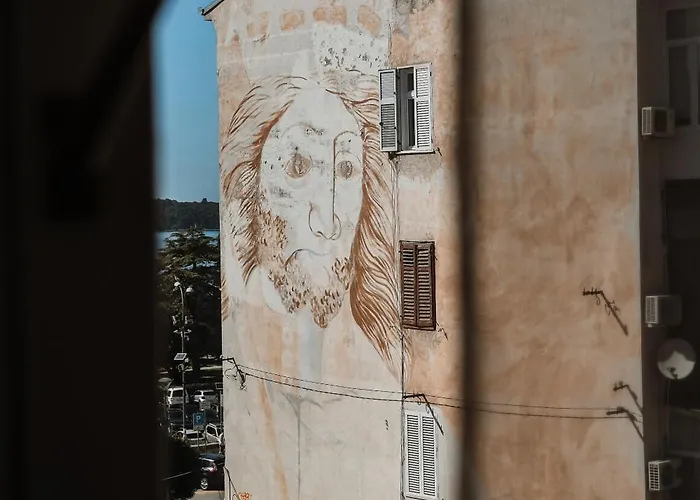 Scalierova 9 Апартаменты Пула